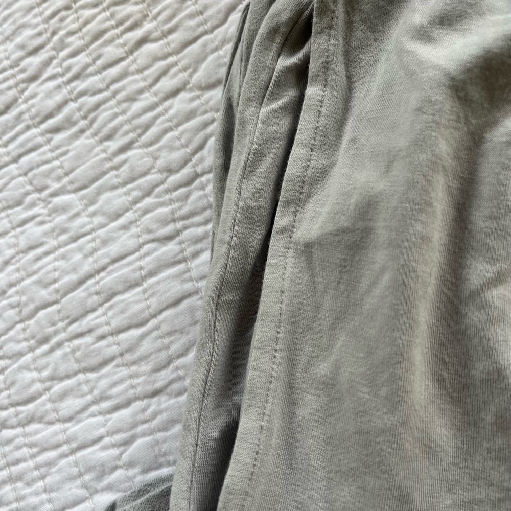 Kyte baby 2pc Men’s Jogger set Size Large Storm Silver - Picture 9 of 12